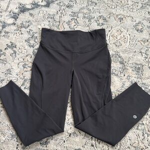 Lululemon Base Pace cropped leggings size 6